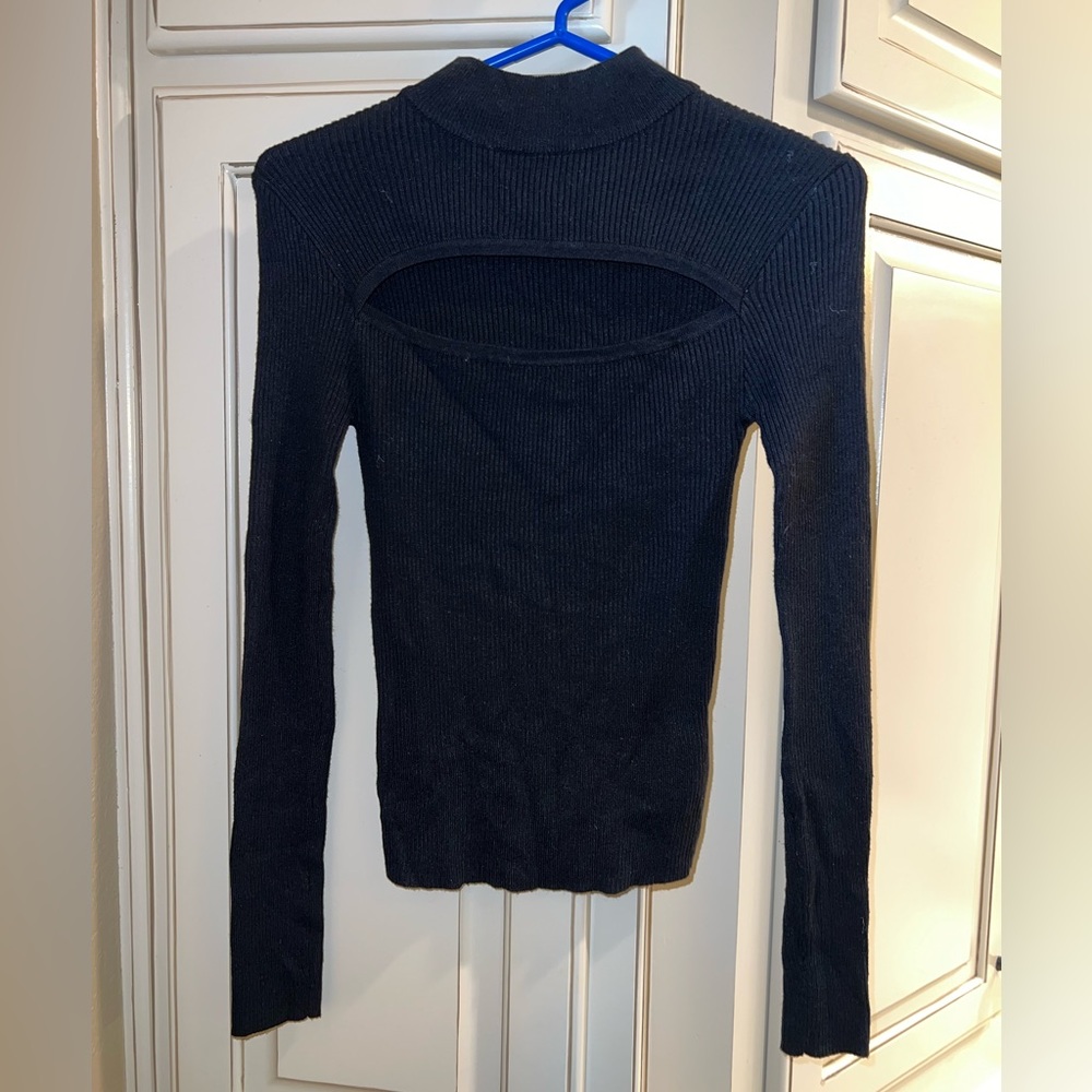 Forever 21 black sweater with cut out
